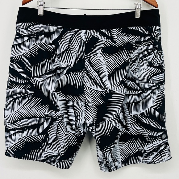 Volcom Men's Black and White Swim Shorts - Picture 5 of 8
